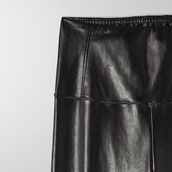 ARITZIA DARIA LEGGING - Picture 3 of 3